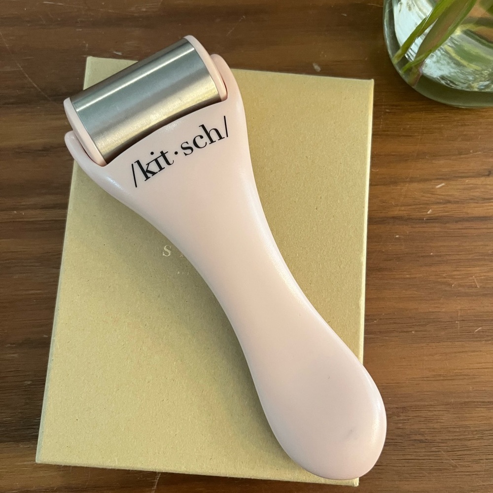 Kitsch Blush Pink Skincare Roller Excellent Condition